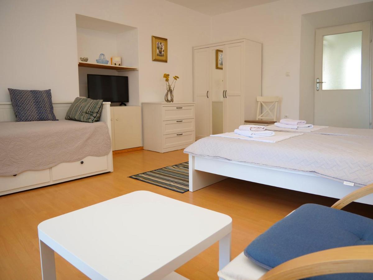 Apartmani Smilja Primosten Bagian luar foto