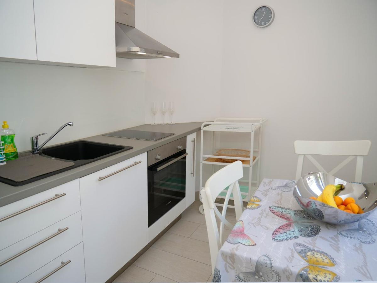 Apartmani Smilja Primosten Bagian luar foto