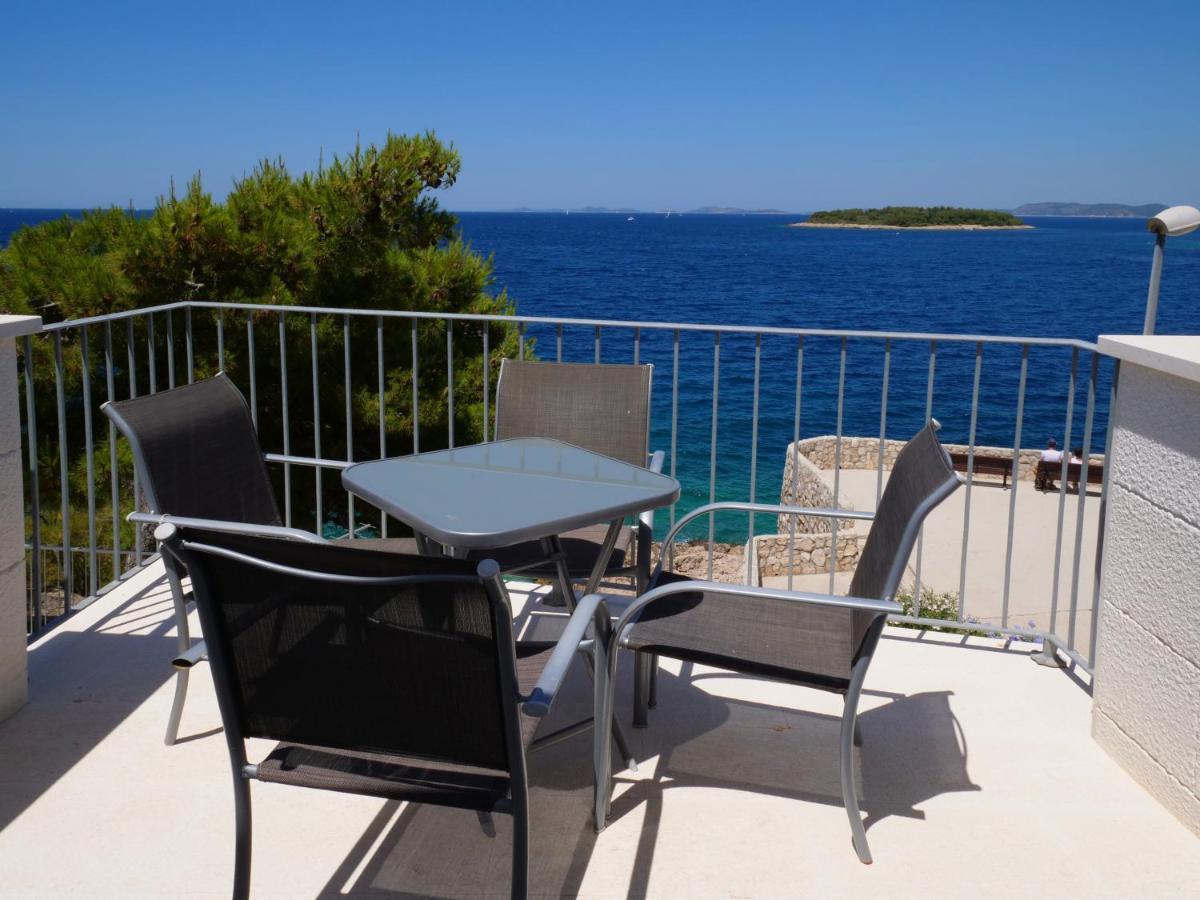 Apartmani Smilja Primosten Bagian luar foto