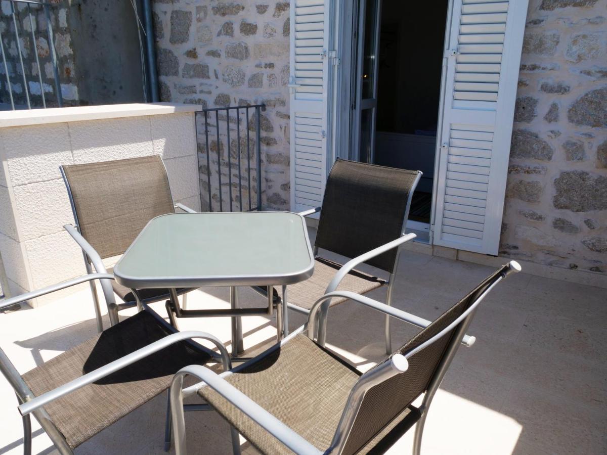 Apartmani Smilja Primosten Bagian luar foto
